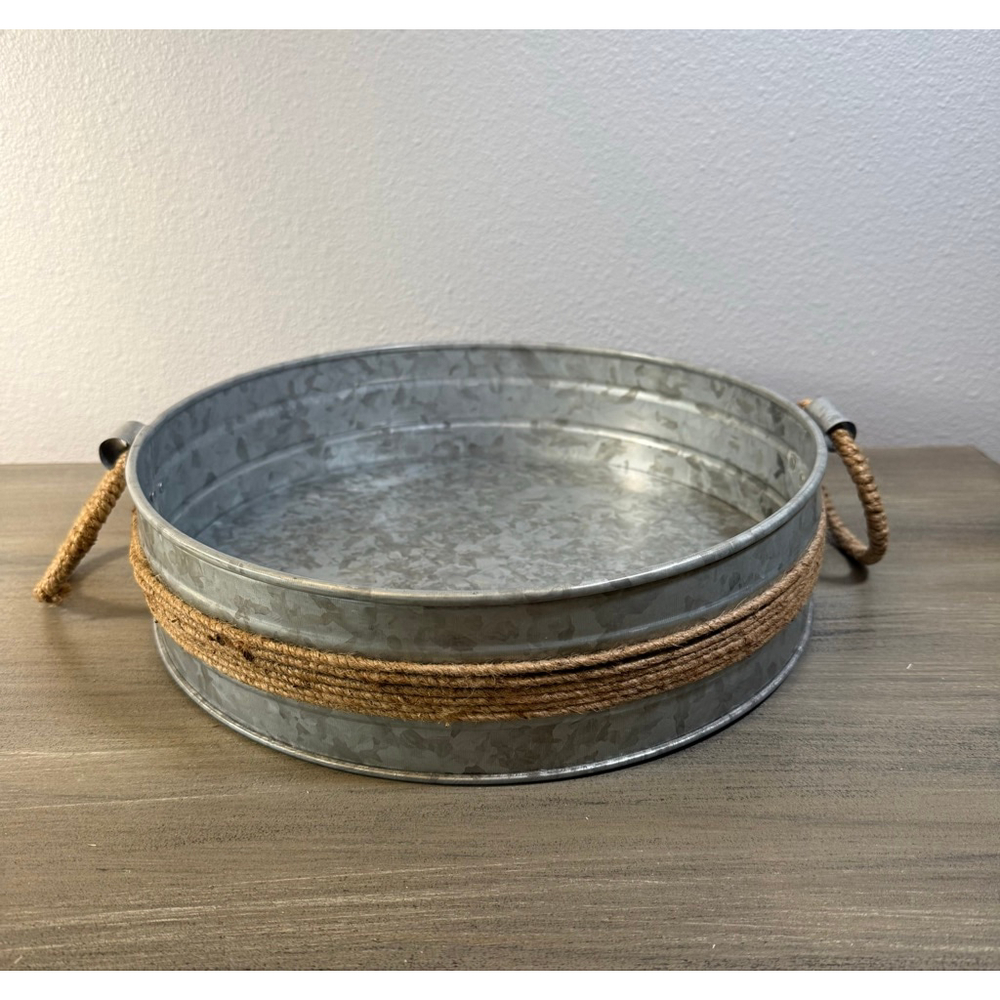 Farmhouse Galvanized Metal Tray 12” Round Rope Handle Serving Centerpiece Decor - Picture 9 of 10